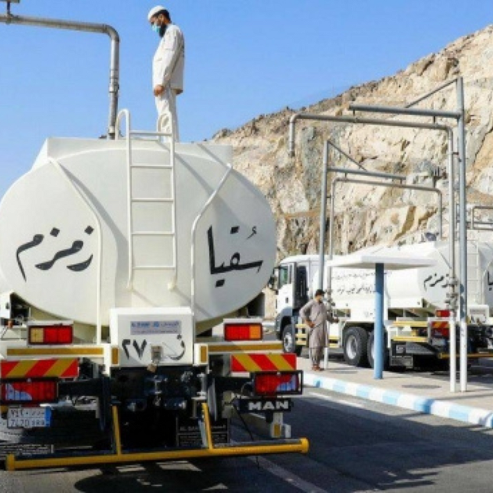 Zamzam water tankers collecting and transporting the water